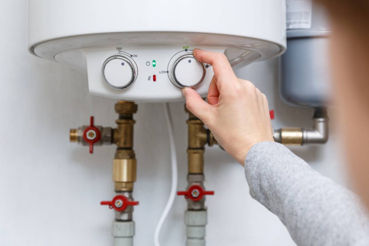 concept of reasons water heaters fail