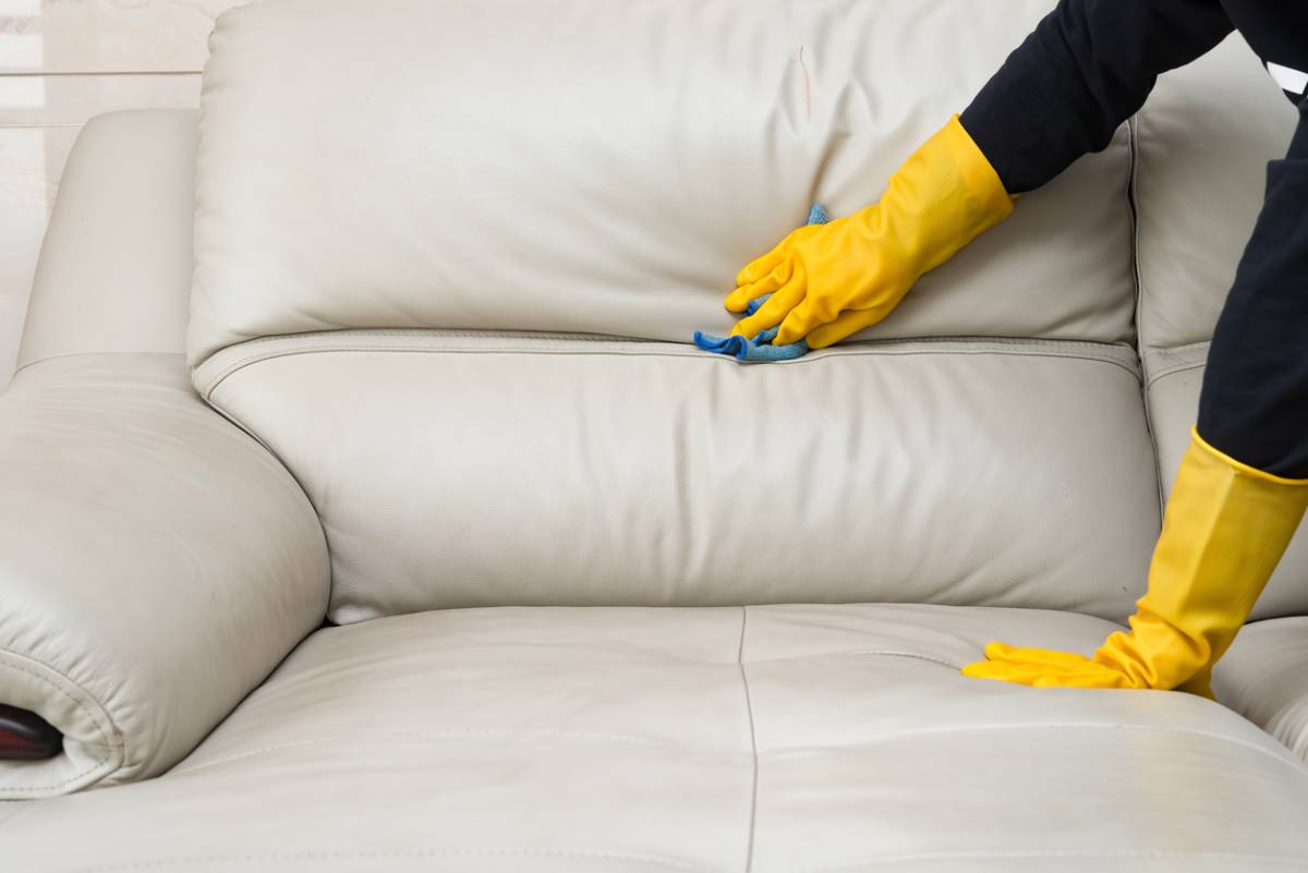 How to Remove Ink From Leather Furniture